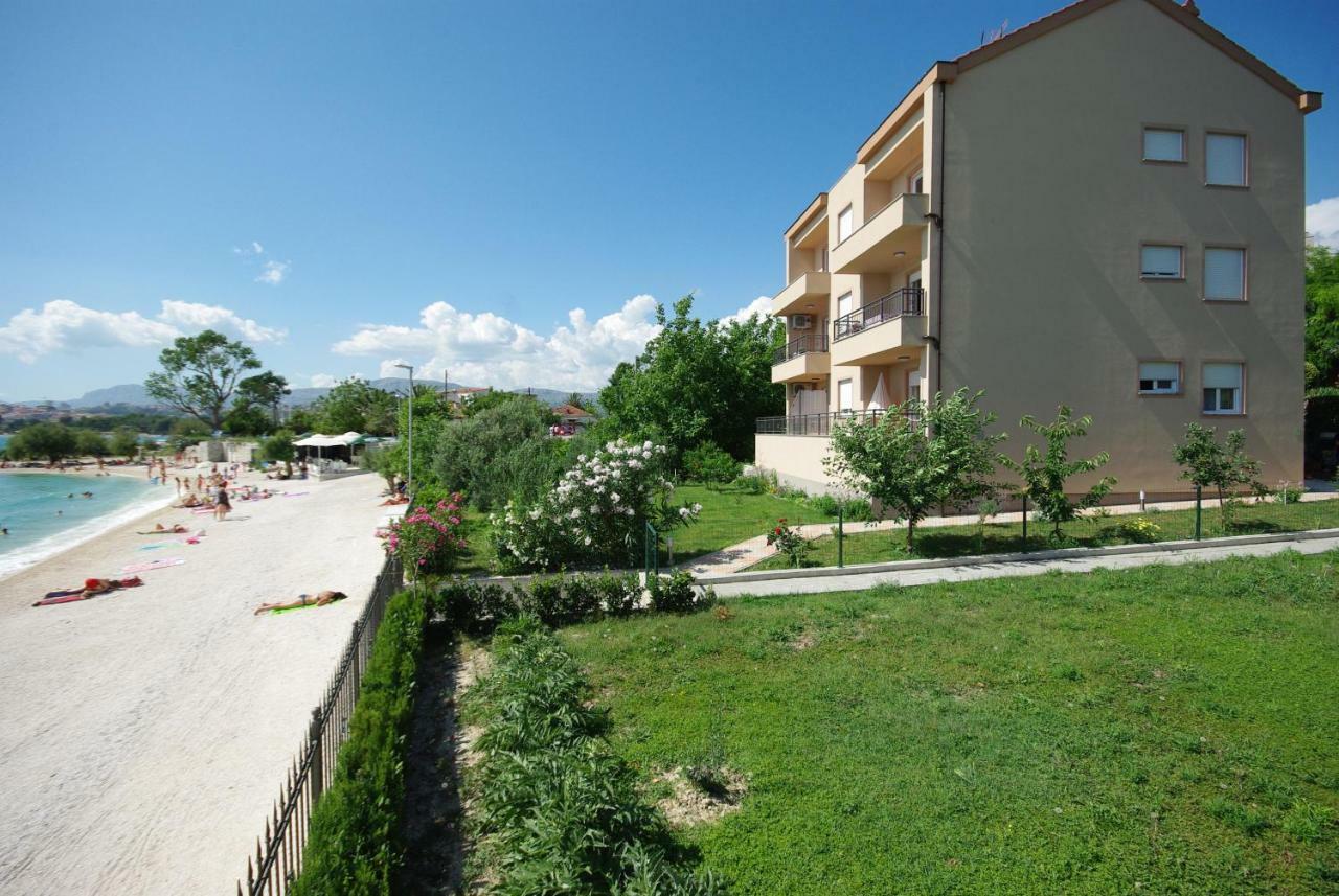 Apartments Cappuccino Podstrana Esterno foto